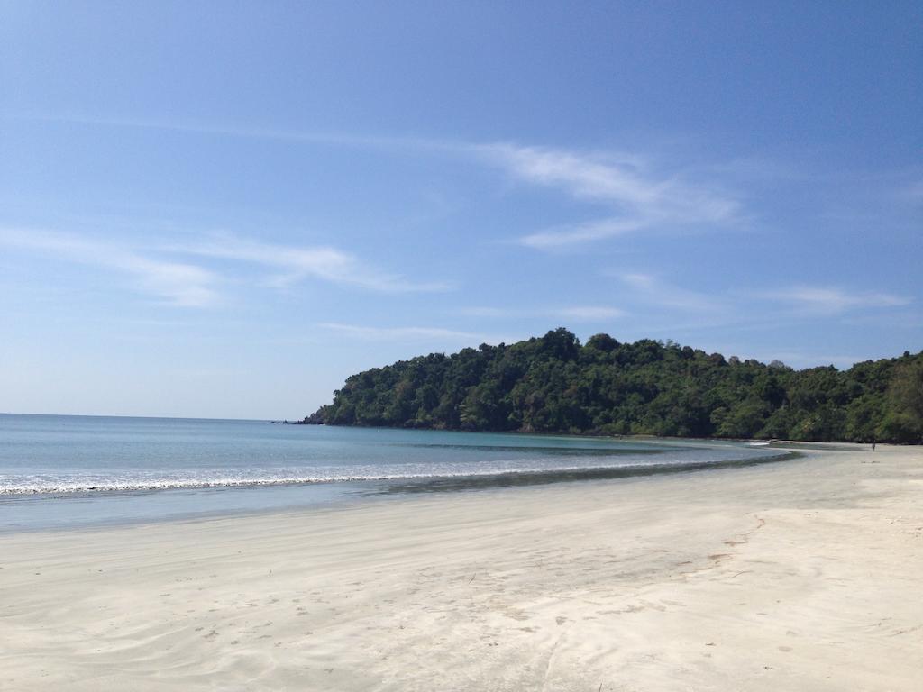 Frog Beach House Koh Phayam Eksteriør bilde