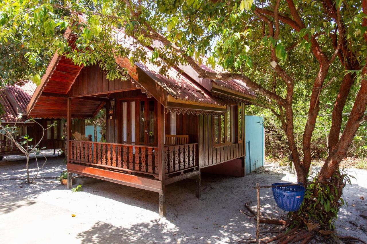 Frog Beach House Koh Phayam Eksteriør bilde